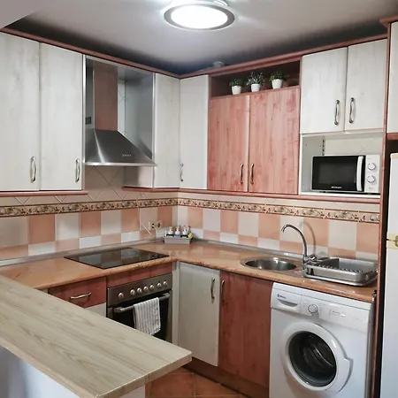 Maria Platero Apartment: With Panoramic Old Town And Mediterranean Views Frigiliana